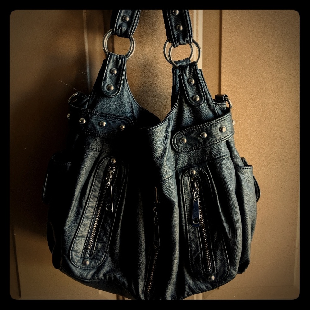 Scarleton black purse